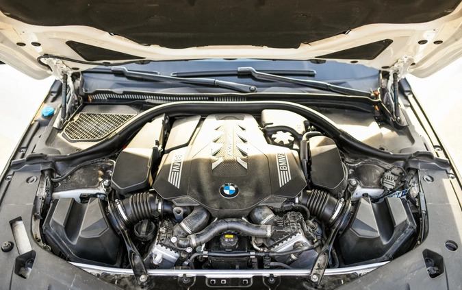 BMW Seria 8 cena 319000 przebieg: 17700, rok produkcji 2019 z Lublin małe 529